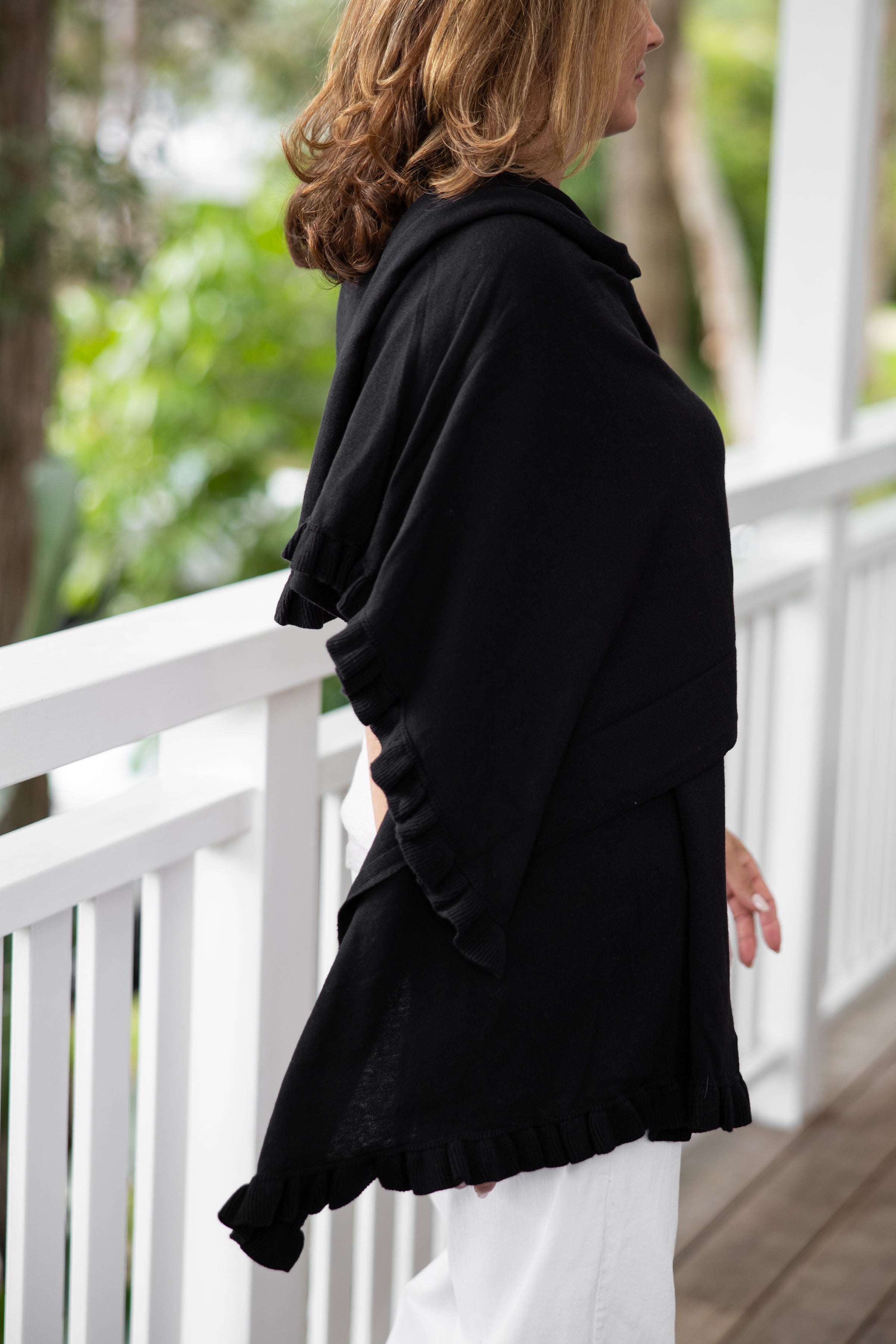Ruffle Travel Wrap Ebony